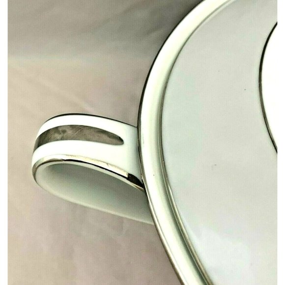 Vintage Noritake Theme 5545 Covered Round Vegetable Bowl - 8.75" Across - Picture 3 of 9